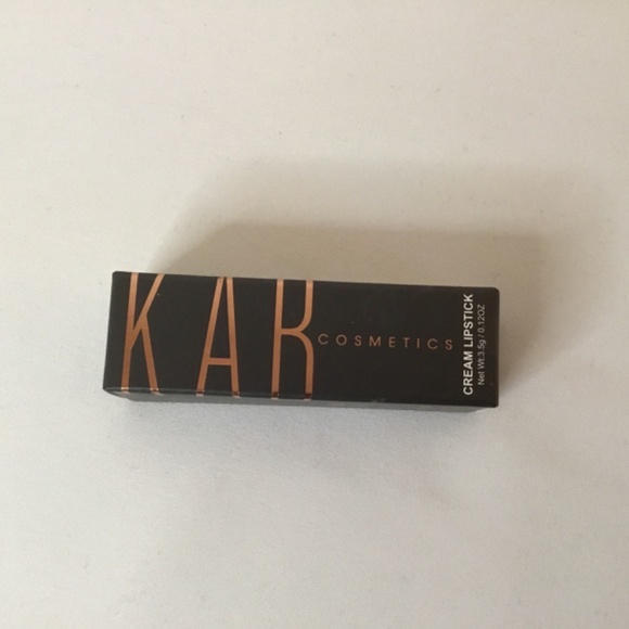 Kab Cosmetic Sweatheart Lipstick - Picture 3 of 4